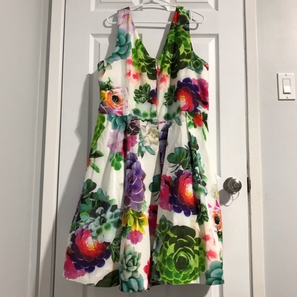 Summer Special Occasion Dress NWT City Chic succulent ivory floral XXL - Picture 2 of 16